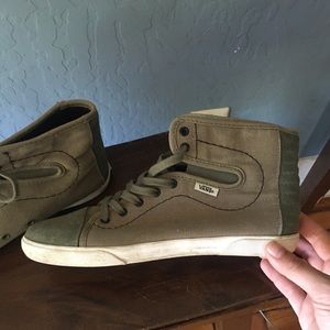 Women’s High-Top Vans